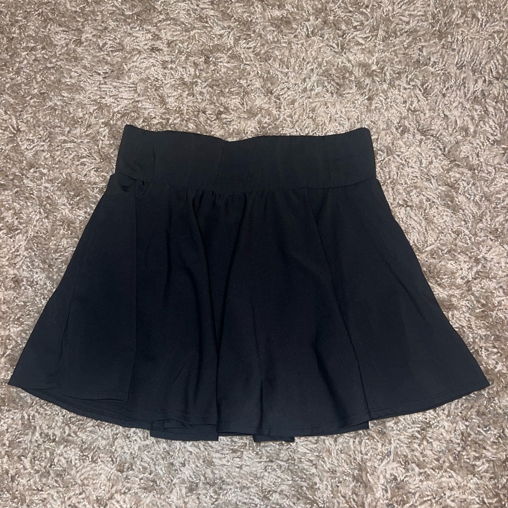 Black tennis skirt